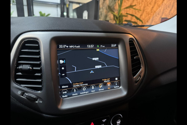 Jeep Compass 1.4 MultiAir Longitude NAP Garantie Trekhaak Camera Cruise Navi Clima Led Dab PDC Rijklaar