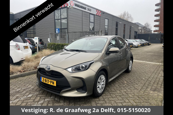 Toyota Yaris 1.5 Hybrid Active Navigatie | Camera | Cruise control | Lane assist | Navigatie