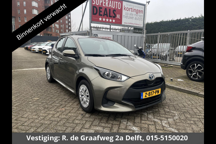Toyota Yaris 1.5 Hybrid Active Navigatie | Camera | Cruise control | Lane assist | Navigatie