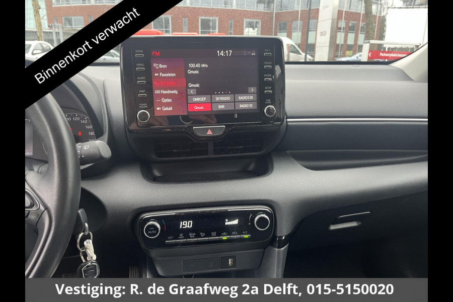 Toyota Yaris 1.5 Hybrid Active Navigatie | Camera | Cruise control | Lane assist | Navigatie