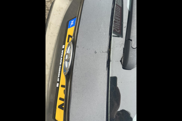 Toyota Yaris 1.5 Hybrid Active Navigatie | Camera | Cruise control | Lane assist | Navigatie