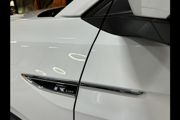 Volkswagen T-Cross 1.0 TSI R-Line Garantie Carplay Blindspot Adoptieve Cruise Virtueel Dash Navi Clima Keyless Led Dab Rijklaar