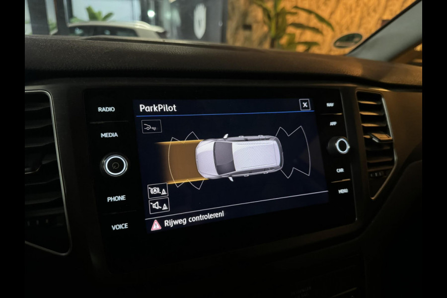 Volkswagen Golf Sportsvan 1.0 TSI Comfortline Garantie Trekhaak Carplay Adoptieve Cruise Navi Clima Led Dab PDC Rijklaar