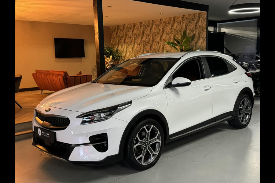 Kia Xceed 1.5 T-GDI ExecutiveLine Garantie Memory Leder StoelVentilatie StoelVW StuurVW Camera Elek Achterklep Blindspot Rijklaar