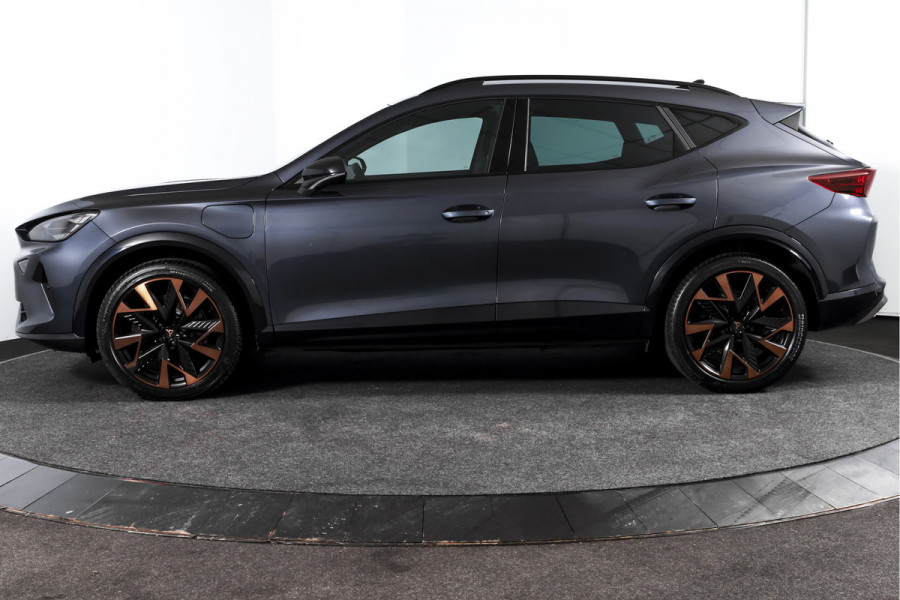 CUPRA Formentor 1.5 TSI e-Hybrid 272 PK VZ Performance | Dig. Cockpit | Adapt. Cruise | Stoel-+Stuurverw. | PDC | Camera | NAV + App. Connect | ECC | Sennheiser | Elek. Klep | LM 19" | 6918