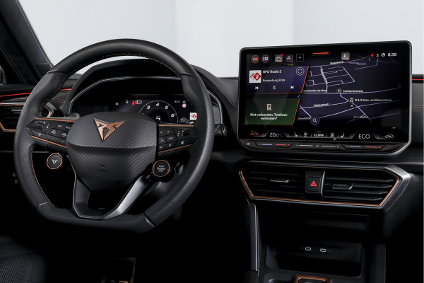 CUPRA Formentor 1.5 TSI e-Hybrid 272 PK VZ Performance | Dig. Cockpit | Adapt. Cruise | Stoel-+Stuurverw. | PDC | Camera | NAV + App. Connect | ECC | Sennheiser | Elek. Klep | LM 19" | 6918