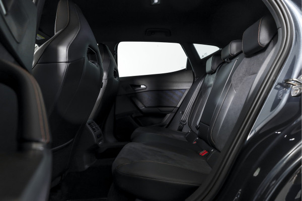 CUPRA Formentor 1.5 TSI e-Hybrid 272 PK VZ Performance | Dig. Cockpit | Adapt. Cruise | Stoel-+Stuurverw. | PDC | Camera | NAV + App. Connect | ECC | Sennheiser | Elek. Klep | LM 19" | 6918