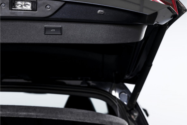 CUPRA Formentor 1.5 TSI e-Hybrid 272 PK VZ Performance | Dig. Cockpit | Adapt. Cruise | Stoel-+Stuurverw. | PDC | Camera | NAV + App. Connect | ECC | Sennheiser | Elek. Klep | LM 19" | 6918
