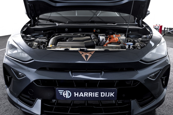 CUPRA Formentor 1.5 TSI e-Hybrid 272 PK VZ Performance | Dig. Cockpit | Adapt. Cruise | Stoel-+Stuurverw. | PDC | Camera | NAV + App. Connect | ECC | Sennheiser | Elek. Klep | LM 19" | 6918