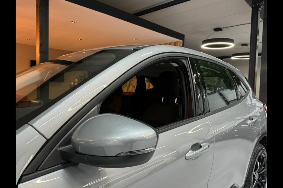 Ford Kuga 1.5 EcoBoost Fabrieksgarantie 1800KG Trekgewicht StoelVW Keyless Cruise Navi Airco PDC Led Dab Rijklaar