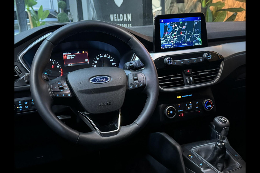 Ford Kuga 1.5 EcoBoost Fabrieksgarantie 1800KG Trekgewicht StoelVW Keyless Cruise Navi Airco PDC Led Dab Rijklaar