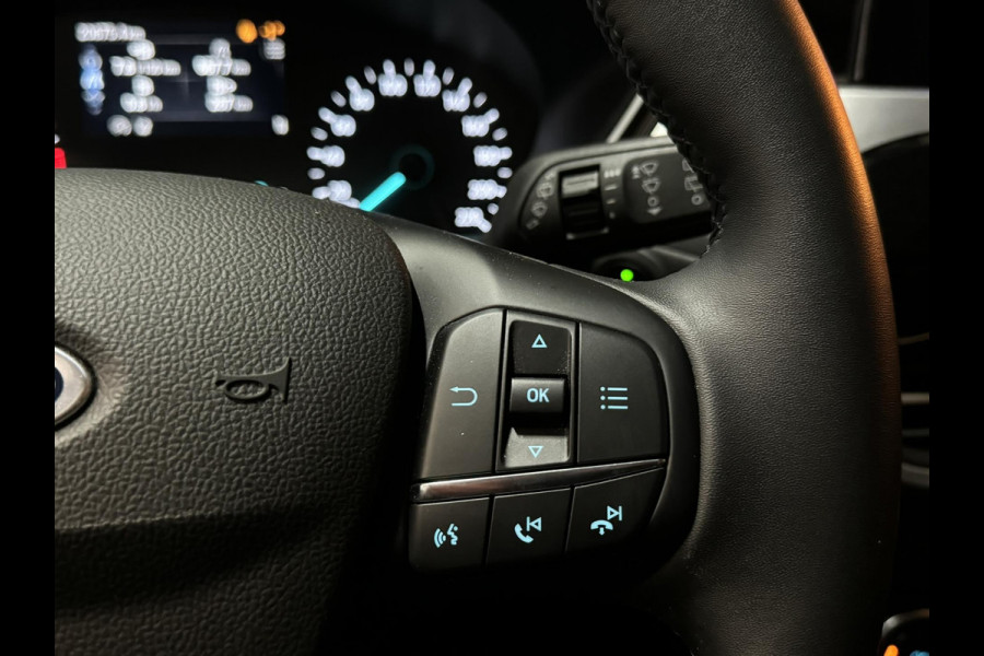 Ford Kuga 1.5 EcoBoost Fabrieksgarantie 1800KG Trekgewicht StoelVW Keyless Cruise Navi Airco PDC Led Dab Rijklaar