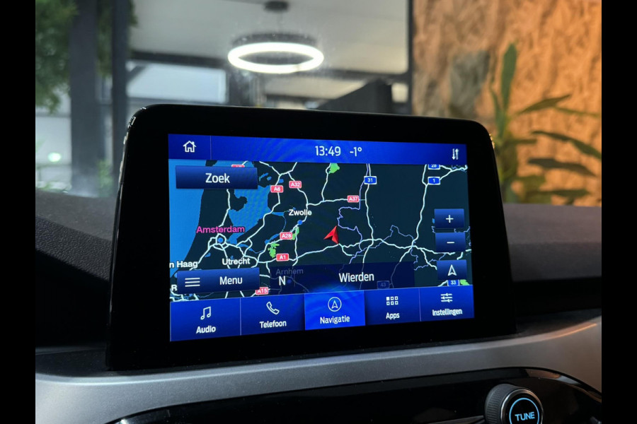 Ford Kuga 1.5 EcoBoost Fabrieksgarantie 1800KG Trekgewicht StoelVW Keyless Cruise Navi Airco PDC Led Dab Rijklaar