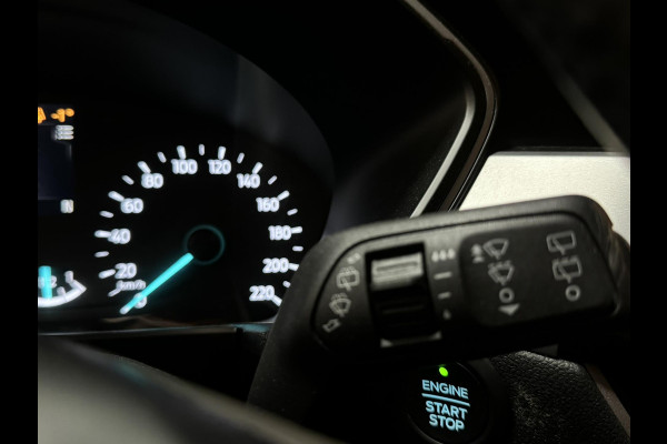 Ford Kuga 1.5 EcoBoost Fabrieksgarantie 1800KG Trekgewicht StoelVW Keyless Cruise Navi Airco PDC Led Dab Rijklaar