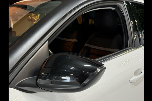 Citroën C4 1.2 Puretech Shine Garantie Head-Up Carplay Camera Adoptieve Cruise Navi Clima Keyless Led Dab Rijklaar