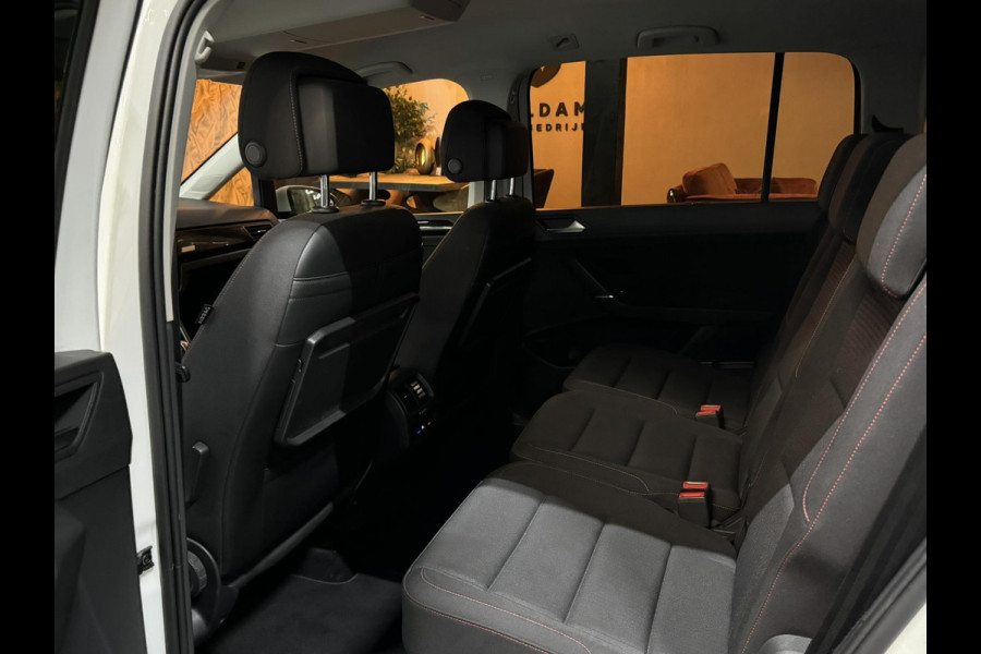 Volkswagen Touran 1.4 TSI Highline 7p Garantie Standkachel StoelVW Camera Carplay Adoptieve Cruise Navi Clima Led Rijklaar