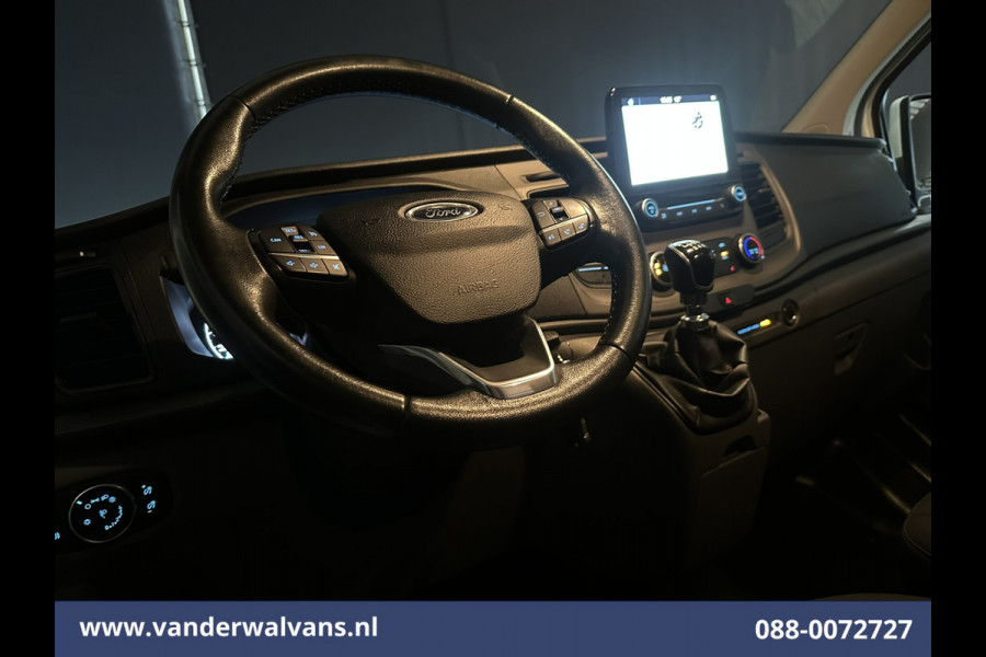 Ford Transit Custom 2.0 TDCI 131pk L2H1 Euro6 Airco | Camera | Apple Carplay | LED | 2700kg Trekhaak Android Auto, Cruisecontrol, Stoelverwarming, Verwarmde voorruit, Parkeersensoren, Sidebars, Bijrijdersbank