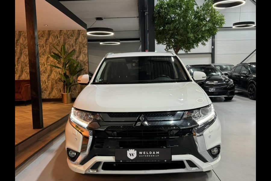 Mitsubishi Outlander 2.4 PHEV Intense Garantie Camera Navi StoelVW LED Cruise Clima Rijklaar