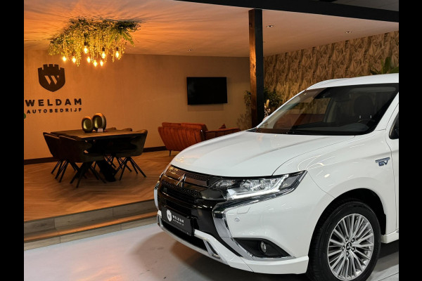 Mitsubishi Outlander 2.4 PHEV Intense Garantie Camera Navi StoelVW LED Cruise Clima Rijklaar