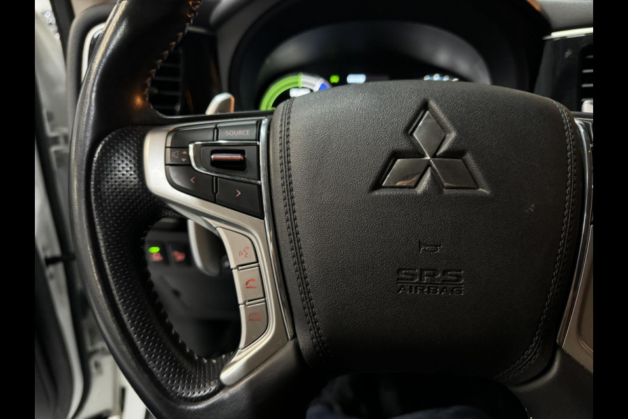 Mitsubishi Outlander 2.4 PHEV Intense Garantie Camera Navi StoelVW LED Cruise Clima Rijklaar