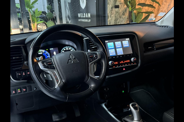 Mitsubishi Outlander 2.4 PHEV Intense Garantie Camera Navi StoelVW LED Cruise Clima Rijklaar