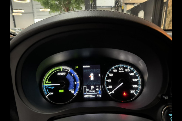 Mitsubishi Outlander 2.4 PHEV Intense Garantie Camera Navi StoelVW LED Cruise Clima Rijklaar