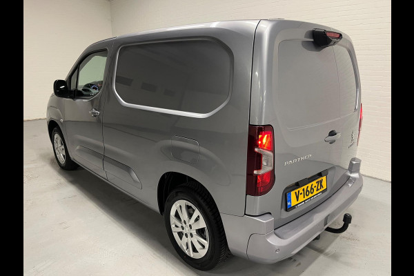 Peugeot Partner 1.5 BlueHDI 131pk euro6 Premium, Airco, CruiseControl, Camera, navigatie, Metallic, Trekhaak, LMV, Rijklaarprijs!