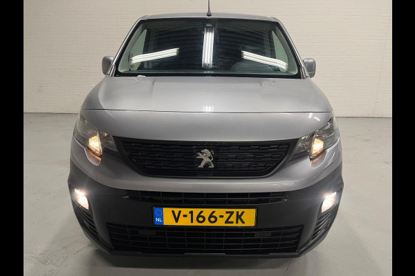 Peugeot Partner 1.5 BlueHDI 131pk euro6 Premium, Airco, CruiseControl, Camera, navigatie, Metallic, Trekhaak, LMV, Rijklaarprijs!