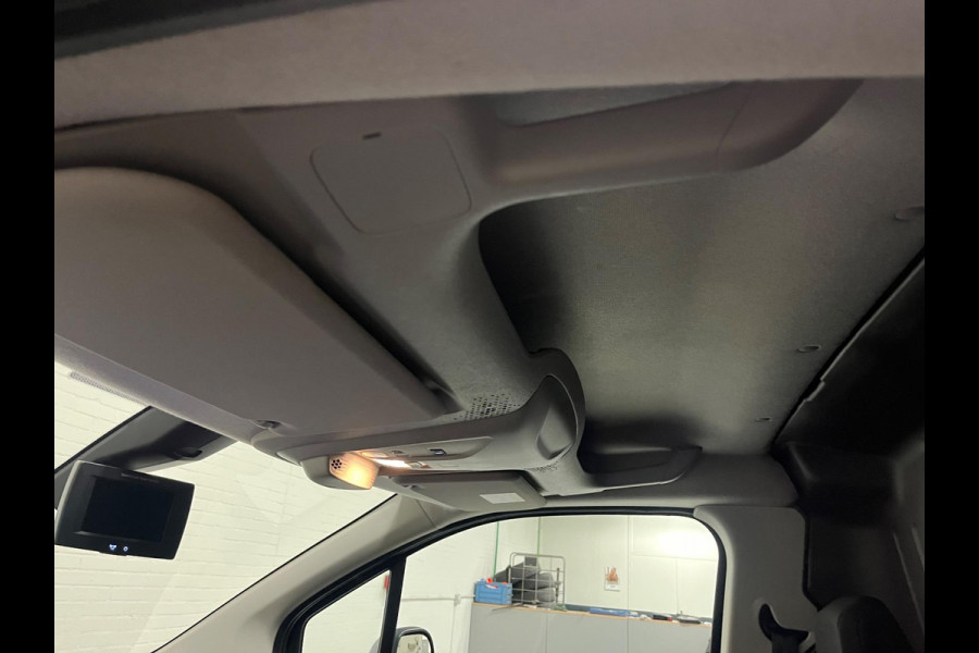 Peugeot Partner 1.5 BlueHDI 131pk euro6 Premium, Airco, CruiseControl, Camera, navigatie, Metallic, Trekhaak, LMV, Rijklaarprijs!