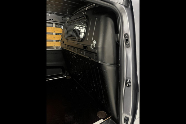 Peugeot Partner 1.5 BlueHDI 131pk euro6 Premium, Airco, CruiseControl, Camera, navigatie, Metallic, Trekhaak, LMV, Rijklaarprijs!