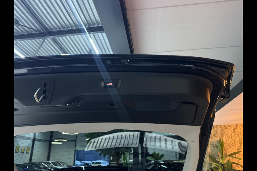 BMW 5 Serie Touring 520i Sport Line M Garantie Pano Memory StoelVentilatie StoelVW Elek Stuur Elek Achterklep Navi Cruise Rijklaar