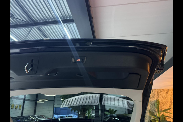 BMW 5 Serie Touring 520i Sport Line M Garantie Pano Memory StoelVentilatie StoelVW Elek Stuur Elek Achterklep Navi Cruise Rijklaar