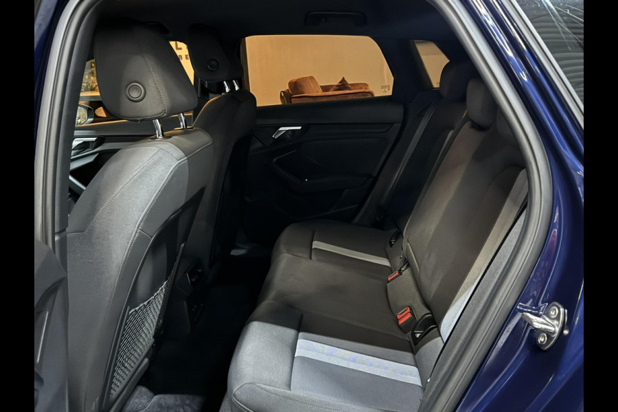 Audi A3 Sportback 35 TFSI S edition Garantie Carplay StoelVW Elek Stoelen Elek Achterklep ACC Navi Clima Led Dab Rijklaar