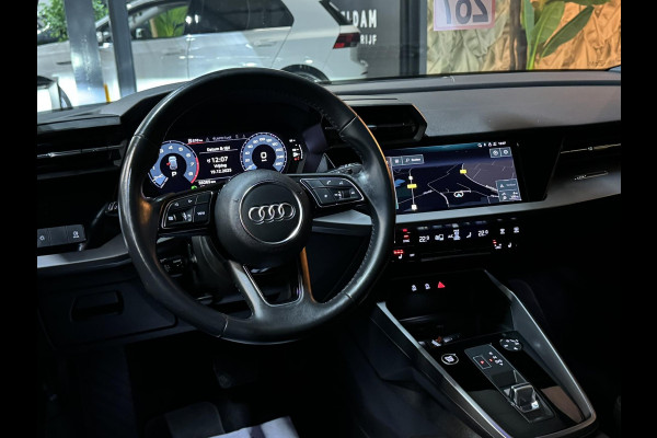 Audi A3 Sportback 35 TFSI S edition Garantie Carplay StoelVW Elek Stoelen Elek Achterklep ACC Navi Clima Led Dab Rijklaar