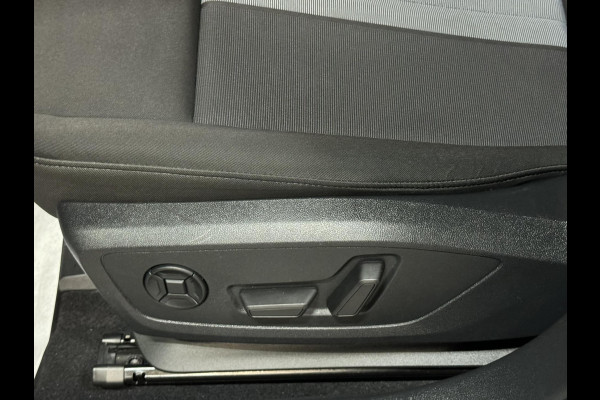 Audi A3 Sportback 35 TFSI S edition Garantie Carplay StoelVW Elek Stoelen Elek Achterklep ACC Navi Clima Led Dab Rijklaar