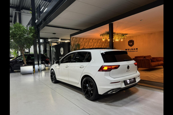 Volkswagen Golf 1.5 eTSI Style Garantie Pano Memory Massage Sfeer Carplay Camera Blindspot ACC Navi Clima IQ.Led IQ.Drive Rijklaar