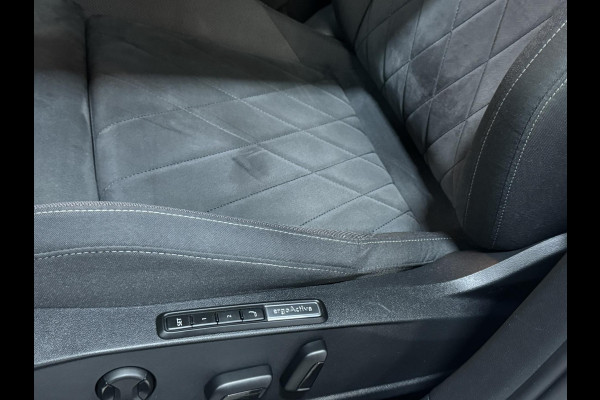 Volkswagen Golf 1.5 eTSI Style Garantie Pano Memory Massage Sfeer Carplay Camera Blindspot ACC Navi Clima IQ.Led IQ.Drive Rijklaar