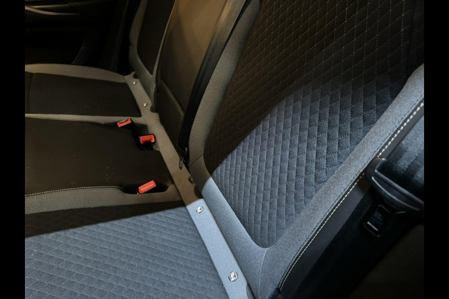 Opel Grandland X 1.6 Turbo Hybrid4 Innovation Garantie Camera Elek Achterklep Carplay Blindspot Cruise Clima Navi Led Rijklaar