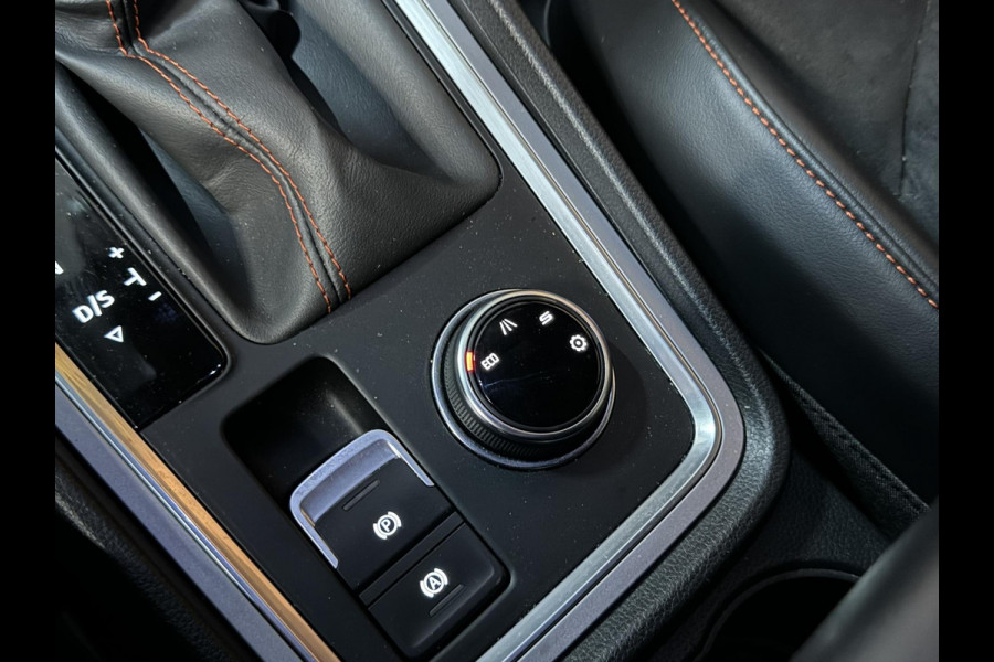 Seat Ateca 1.5 TSI FR Business Intense Garantie Memory Carplay Camera StuurVW StoelVW Sfeer ACC Navi Clima Led Dab PDC Rijklaar