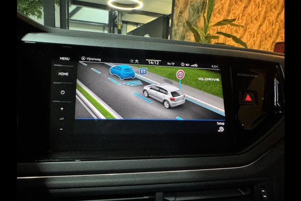 Volkswagen Polo 1.0 TSI 3x R-Line Garantie Pano IQ. Matrix Led Carplay Camera Keyless IQ. Drive Lane ACC Navi Clima Rijklaar