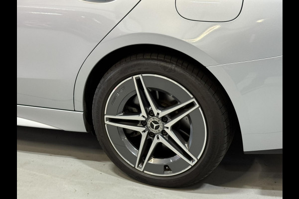 Mercedes-Benz C-Klasse Estate 300 e AMG Line Garantie Trekhaak Massage Pano Ambient 360 Blindspot Elek Achterklep StuurVW Rijklaar