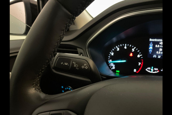 Ford Focus 1.0 EcoBoost Hybrid Titanium AIRCO NAVI CRUISE ELEK RAMEN CENT VERG VELGEN KEYLESS PRIVACYGLAS NIEUWSTAAT