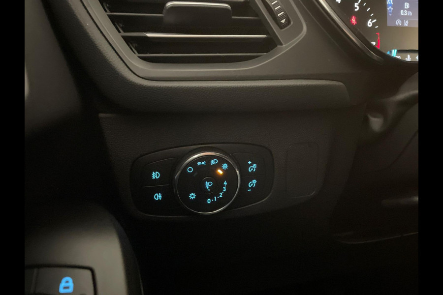 Ford Focus 1.0 EcoBoost Hybrid Titanium AIRCO NAVI CRUISE ELEK RAMEN CENT VERG VELGEN KEYLESS PRIVACYGLAS NIEUWSTAAT