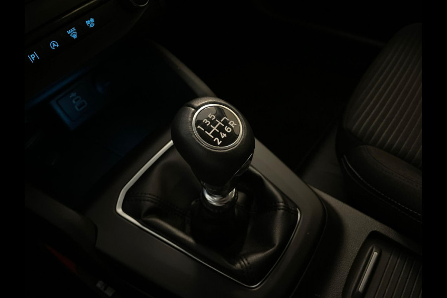 Ford Focus 1.0 EcoBoost Hybrid Titanium AIRCO NAVI CRUISE ELEK RAMEN CENT VERG VELGEN KEYLESS PRIVACYGLAS NIEUWSTAAT