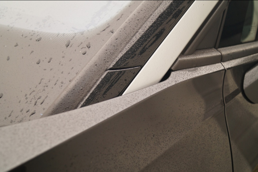 Volkswagen ID.4 First 77kWh -SOH89%-CAM-NAVI-ECC-PDC-