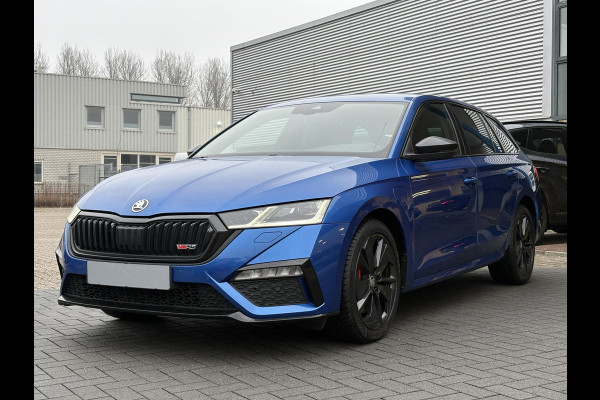Škoda Octavia Combi 1.4 TSI RS iV PHEV Business | 245pk | Stoel- & Stuurverwarming | Achteruitrijcamera