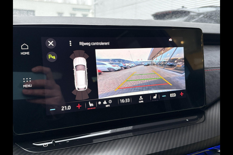 Škoda Octavia Combi 1.4 TSI RS iV PHEV Business | 245pk | Stoel- & Stuurverwarming | Achteruitrijcamera