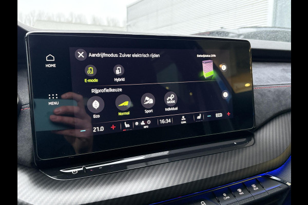 Škoda Octavia Combi 1.4 TSI RS iV PHEV Business | 245pk | Stoel- & Stuurverwarming | Achteruitrijcamera