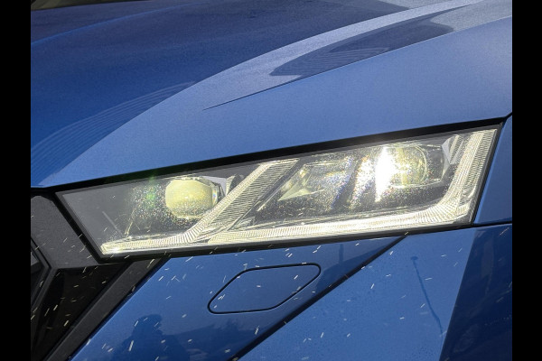 Škoda Octavia Combi 1.4 TSI RS iV PHEV Business | 245pk | Stoel- & Stuurverwarming | Achteruitrijcamera