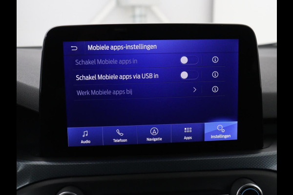 Ford Focus 1.0 EcoBoost Hybrid Active | Stoelverwarming | Trekhaak | Camera | Stuurverwarming | Carplay | Keyless | Full LED | Navigatie | Parkeerhulp | Climate control | Cruise control